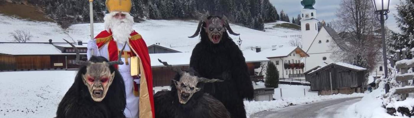 © c, Waltraud Stangl, privat Nikolaus und Krampus
